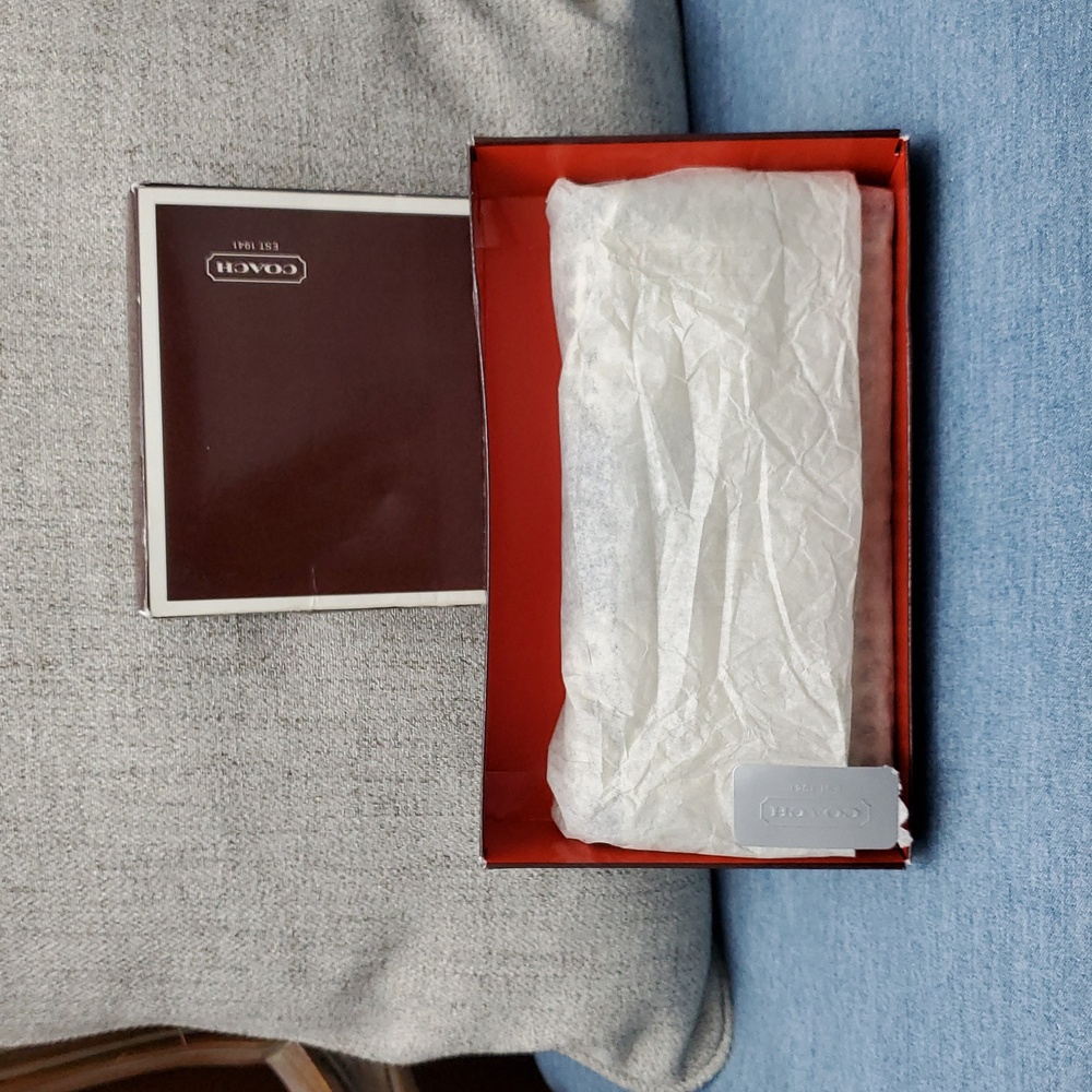 NWOT Coach Penelope Black and White Monogram Op Art Wallet - Picture 3 of 16